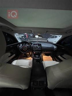 جاگوار XE